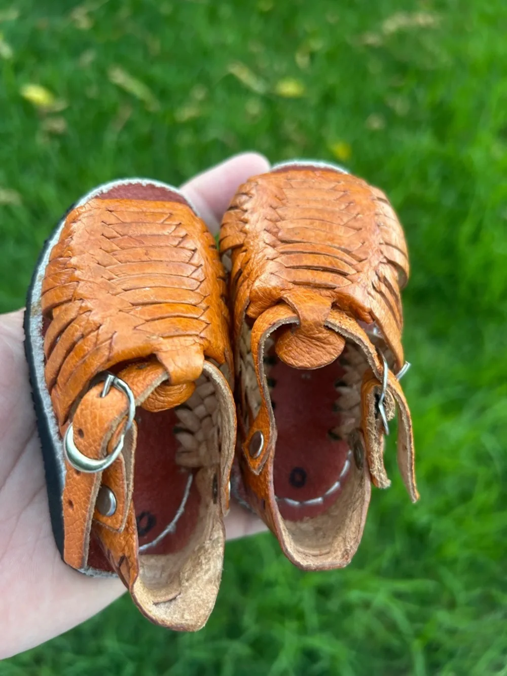 Huaraches Woven Leather Sandals - Tan